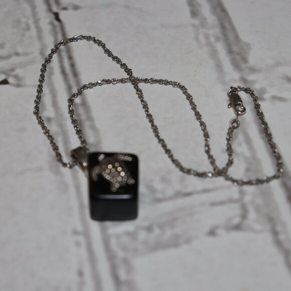 🐢 Silver & Black Turtle Pendant Necklace – 15"  🖤 - Picture 3 of 6